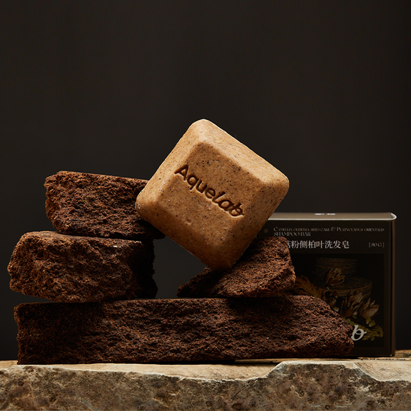 Tea Seed Meal & Oriental Arborvitae Leaf Shampoo Bar