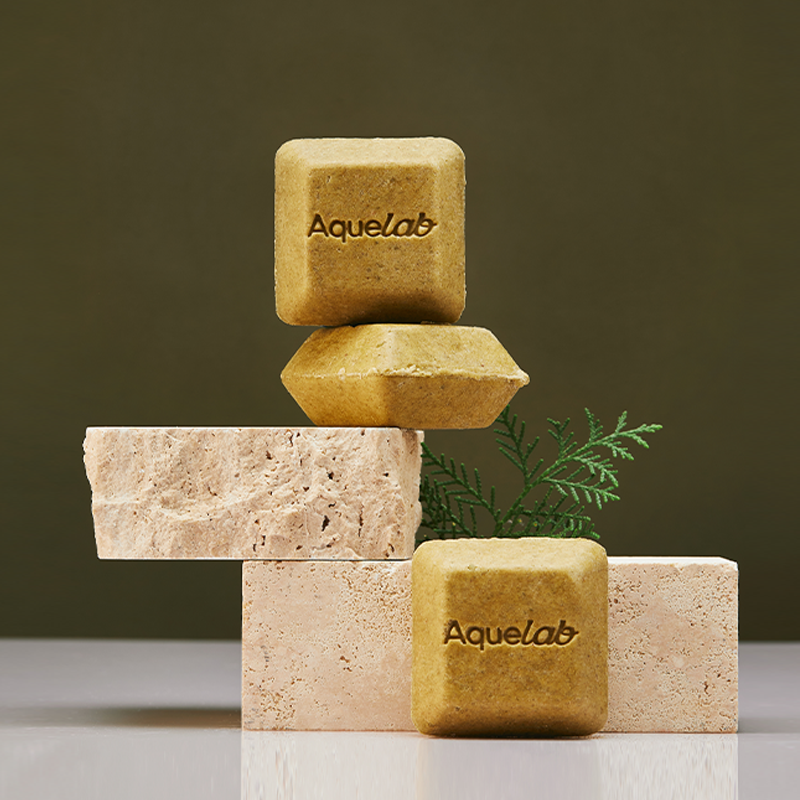 Oriental Arborvitae Leaf & Fo-Ti Root Shampoo Bar